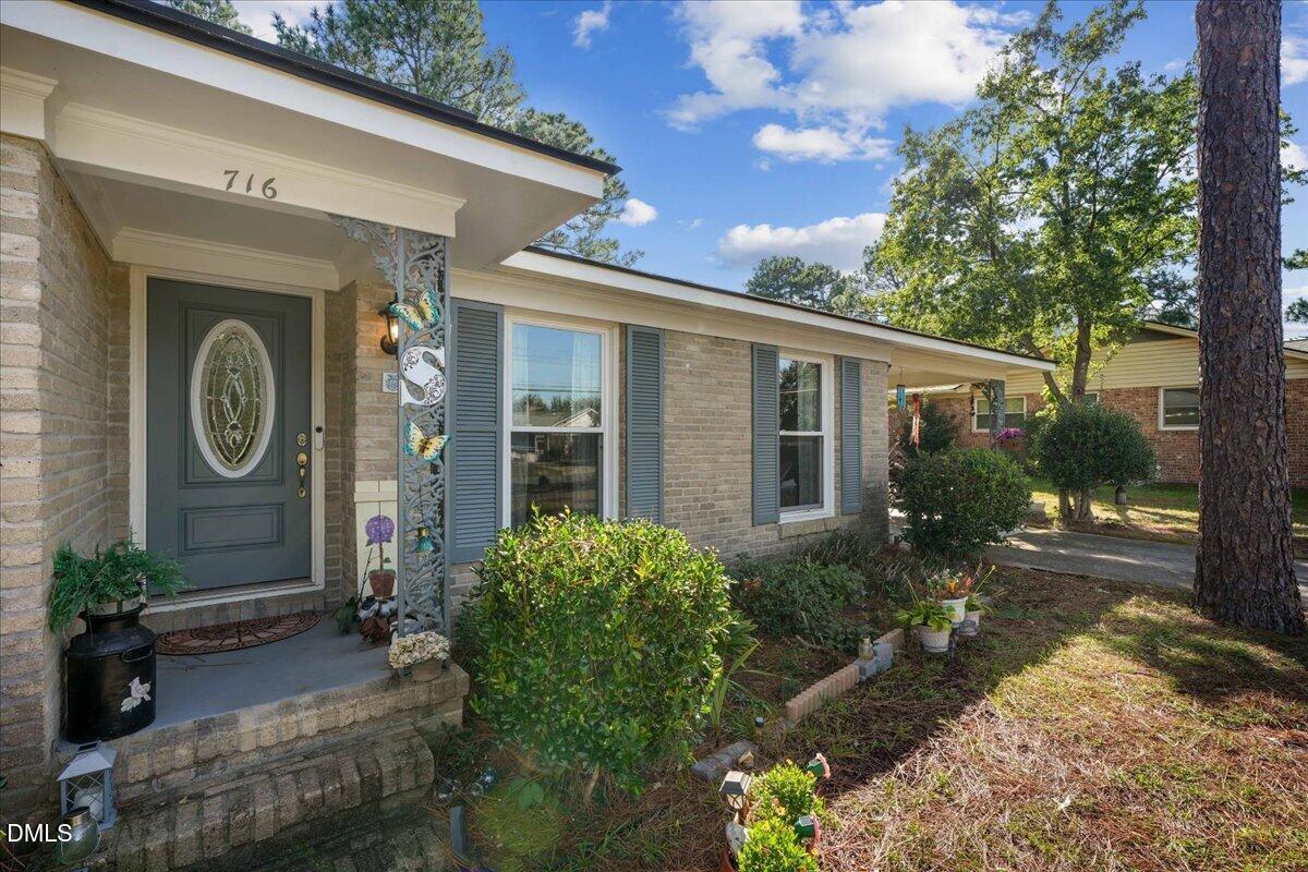 716 Shortridge Road Fayetteville, NC 28303 - Photo 3 of 34 716 Shortridge Rd