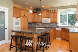 832 East Wiser Lake Road Lynden, WA 98264 - Photo 2 of 25 Gallery Image 2