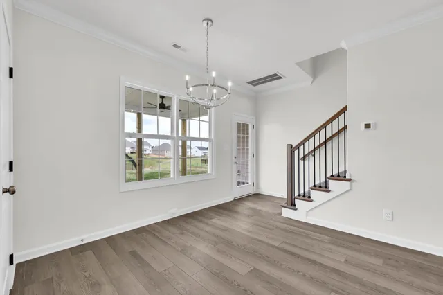 $444,900 | 365 Kingland Lane, Clarksville, TN 37043