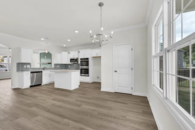 $444,900 | 365 Kingland Lane, Clarksville, TN 37043