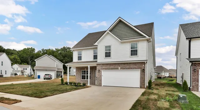 $444,900 | 365 Kingland Lane, Clarksville, TN 37043