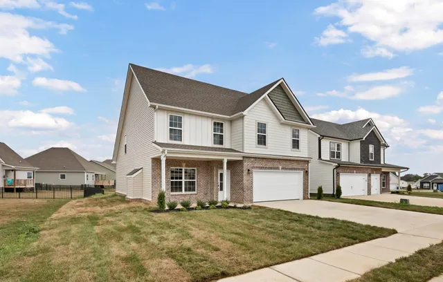 $444,900 | 365 Kingland Lane, Clarksville, TN 37043