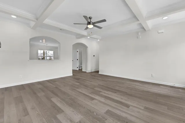 $444,900 | 365 Kingland Lane, Clarksville, TN 37043