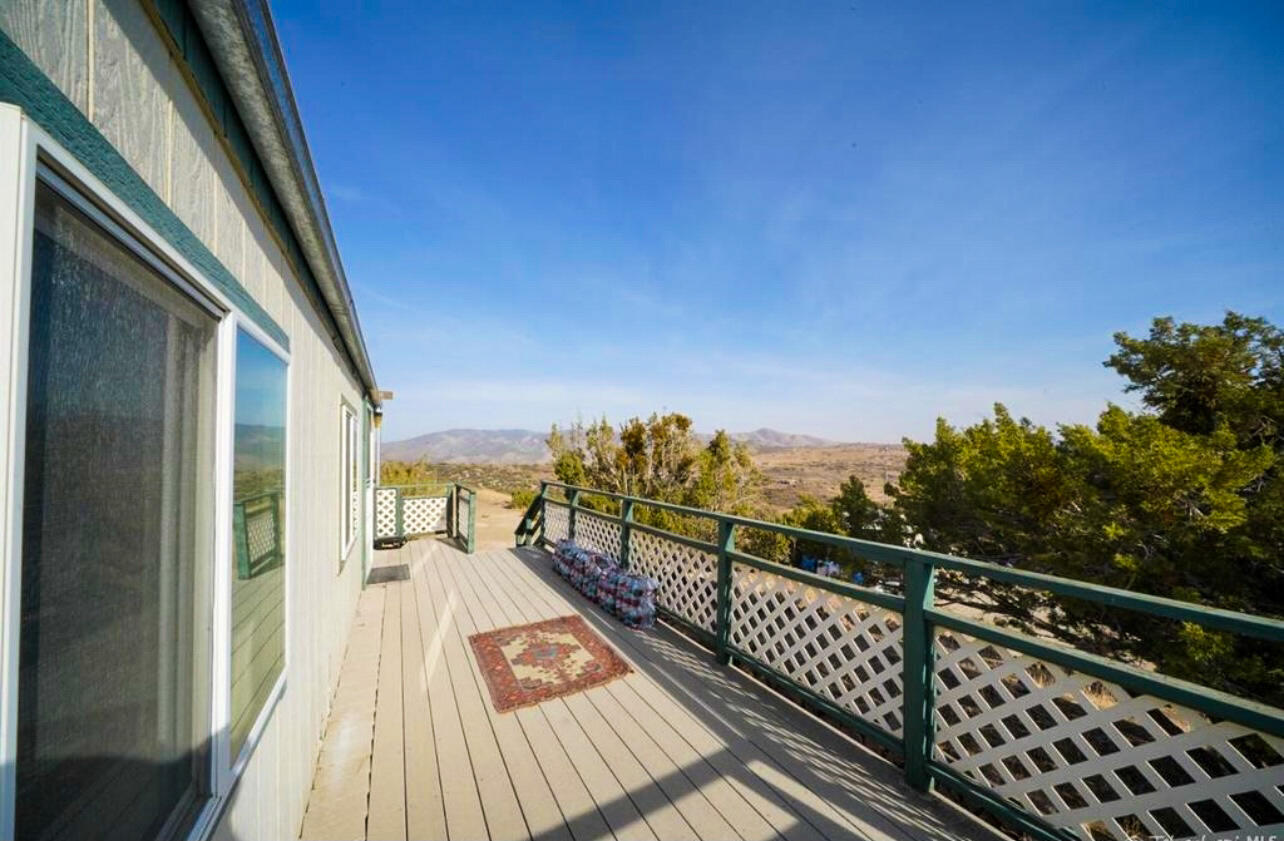 23257 Trinity Trail Tehachapi, CA 93561 - Photo 15 of 24 13D74C5C-E917-4D53-8A6B-F3914C1D1E27