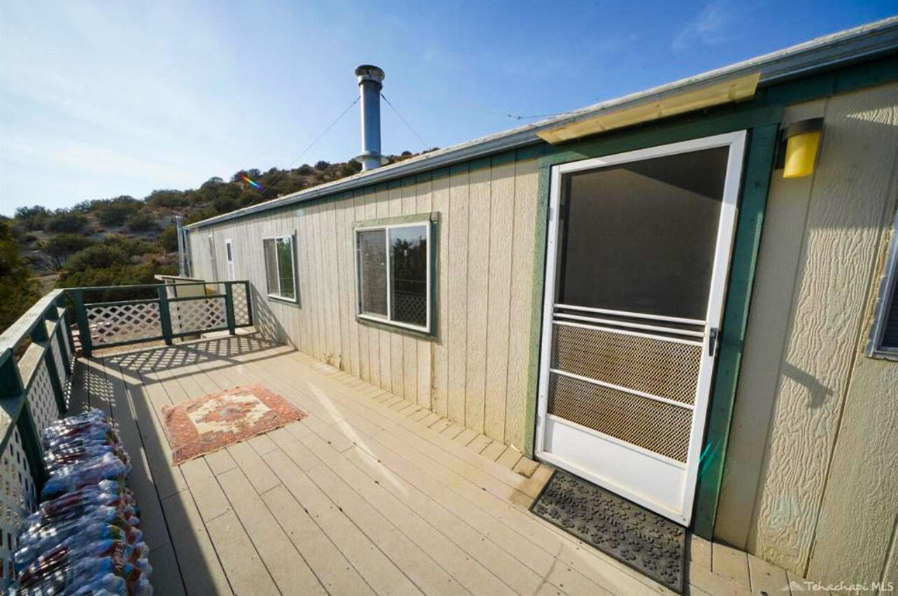 23257 Trinity Trail Tehachapi, CA 93561 - Photo 17 of 24 30B1EFE4-DA59-4A60-AEA0-072AA78176C9