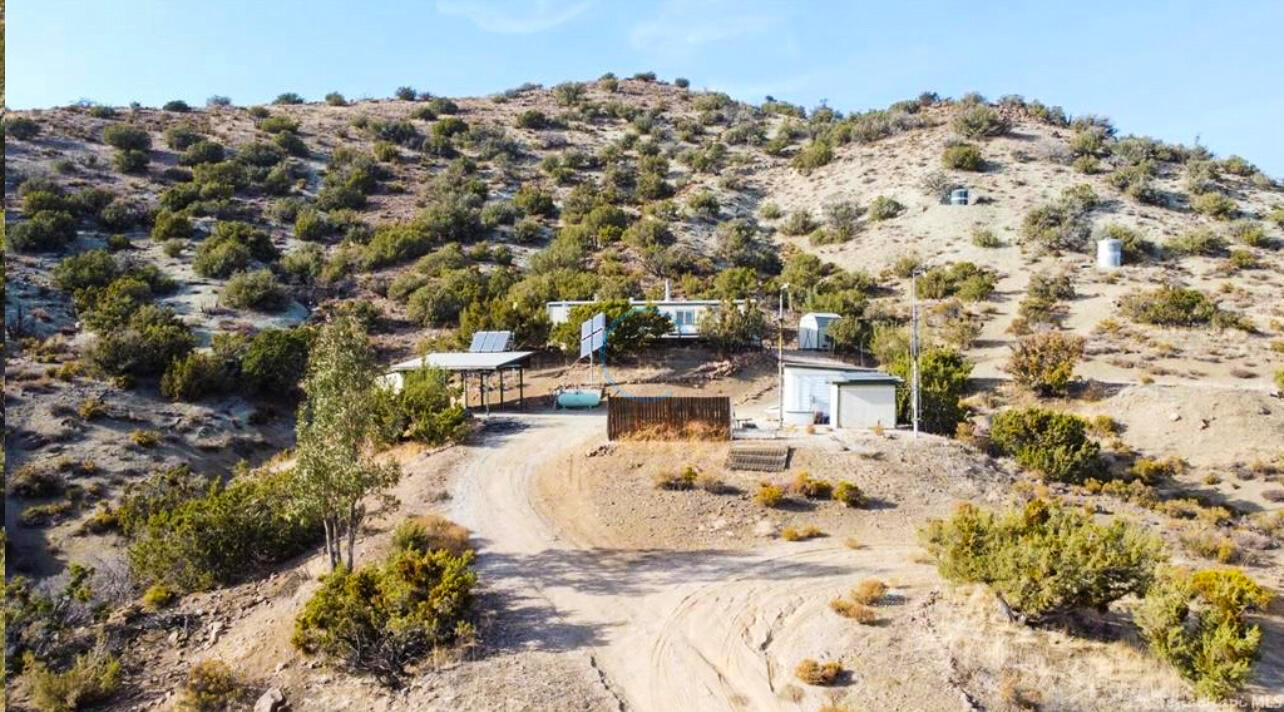 23257 Trinity Trail Tehachapi, CA 93561 - Photo 21 of 24 4033752A-5D14-4462-8D6A-6C86BAE22A5B
