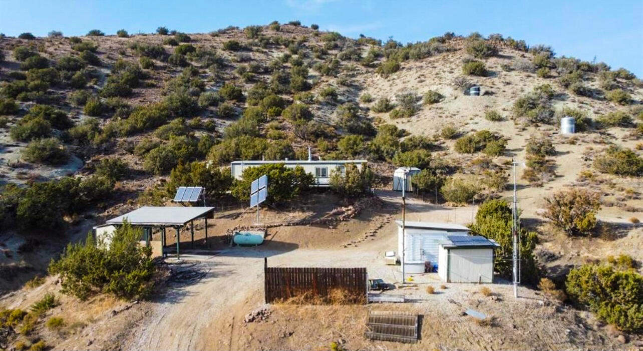 23257 Trinity Trail Tehachapi, CA 93561 - Photo 23 of 24 B17CCCD1-28DB-4E98-BB4E-B85F56B874B2