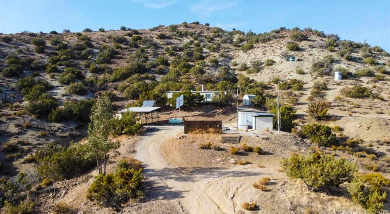 23257 Trinity Trail Tehachapi, CA 93561 - Photo 24 of 24 27459AF9-5596-4080-80DD-01A19492D676