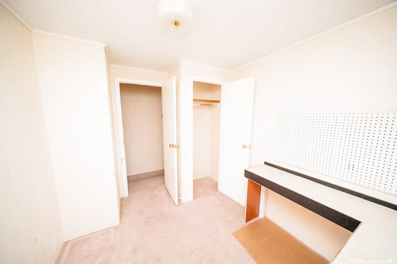 23257 Trinity Trail Tehachapi, CA 93561 - Photo 8 of 24 E5036CD6-E554-4E69-8ABB-F67AEB350991