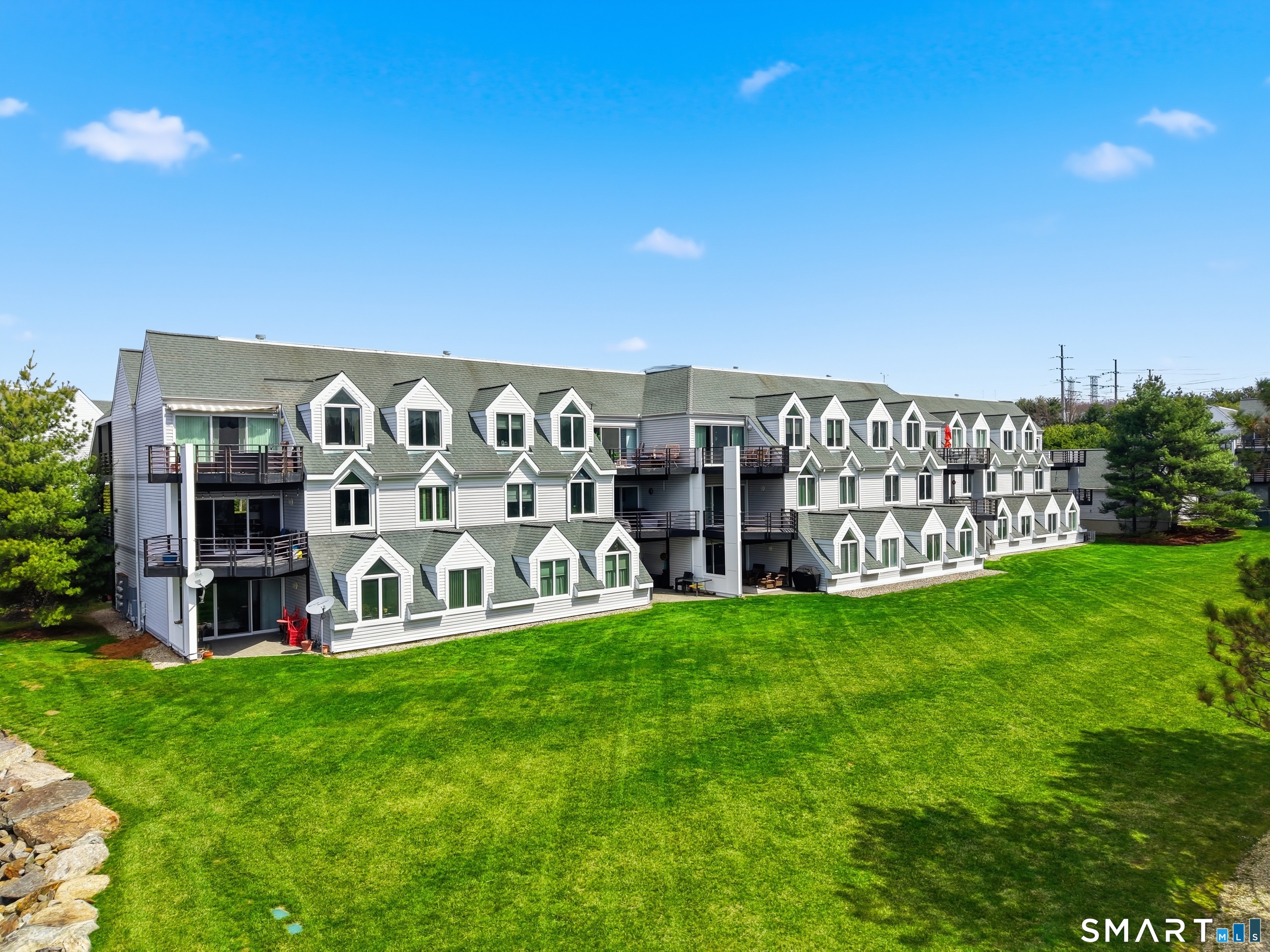 814 Popes Island Road, Unit 814 Milford, CT 06461 - Photo 1 of 39