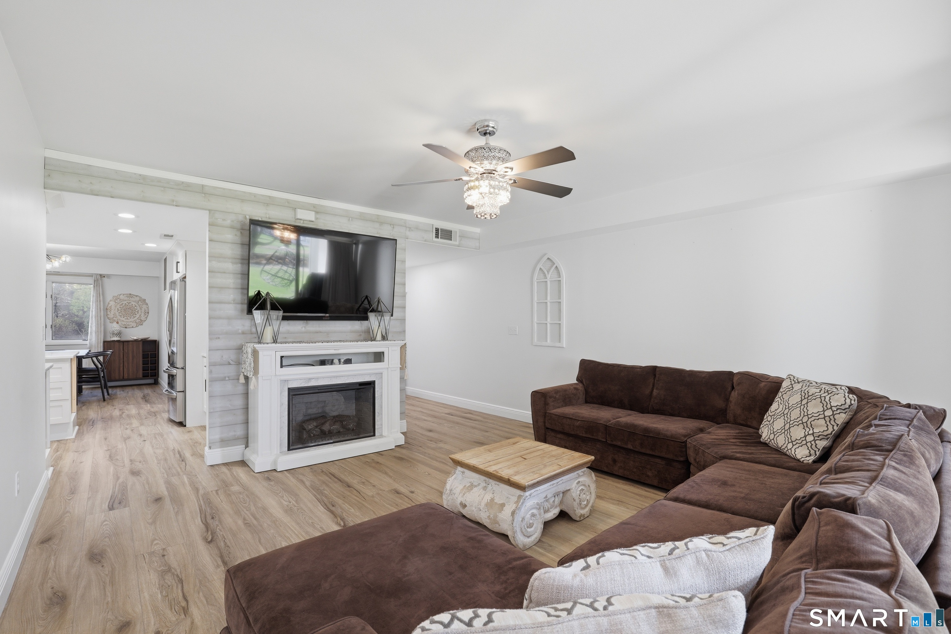 814 Popes Island Road, Unit 814 Milford, CT 06461 - Photo 11 of 39