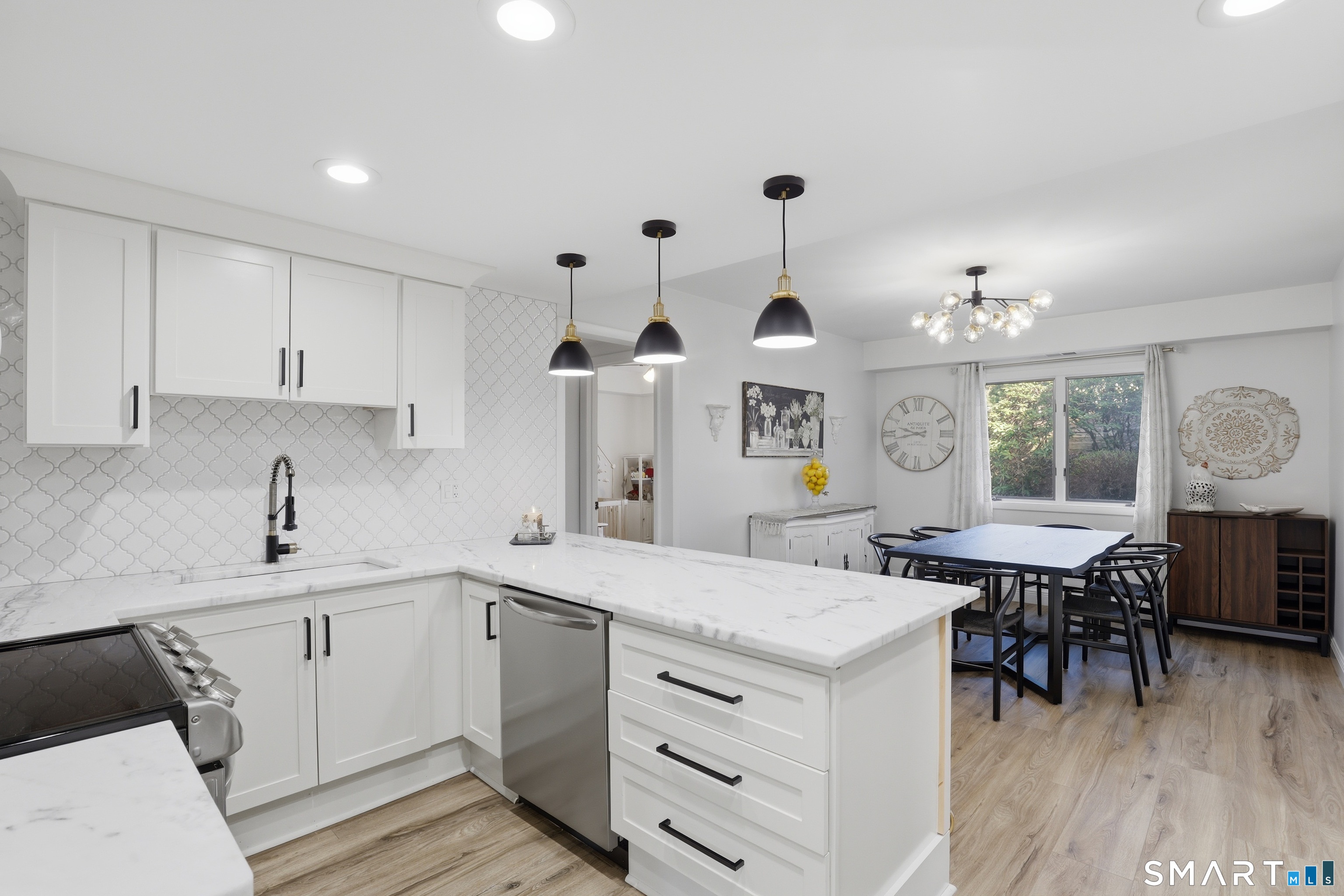 814 Popes Island Road, Unit 814 Milford, CT 06461 - Photo 6 of 39