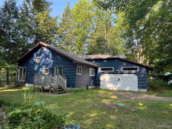 $250,000 | 428 Green Garden Road, Marquette, MI 49855