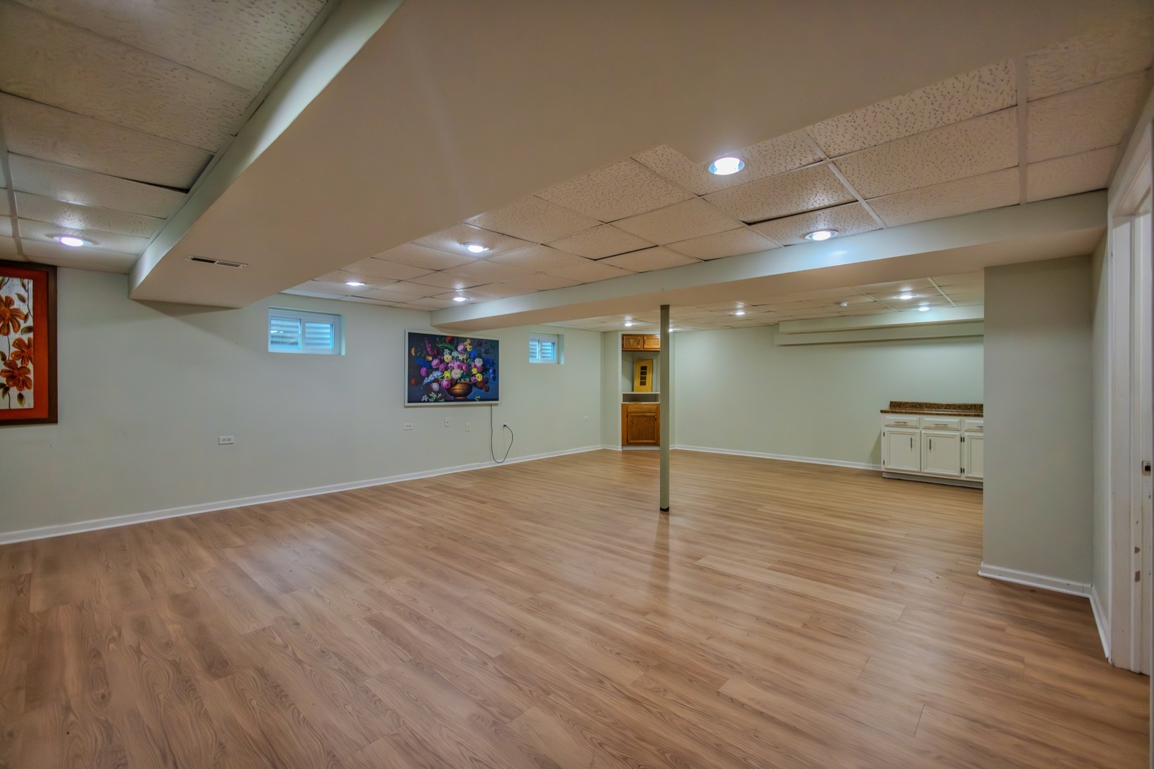 8 Steck Court Bolingbrook, IL 60440 - Photo 21 of 39
