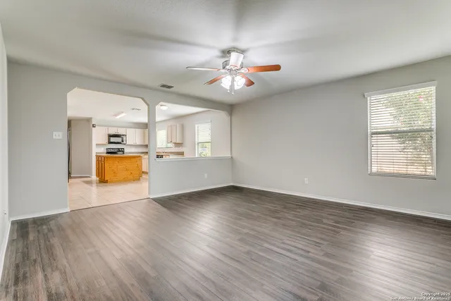 $1,700 | 316 Lonestar Gait, Schertz, TX 78154