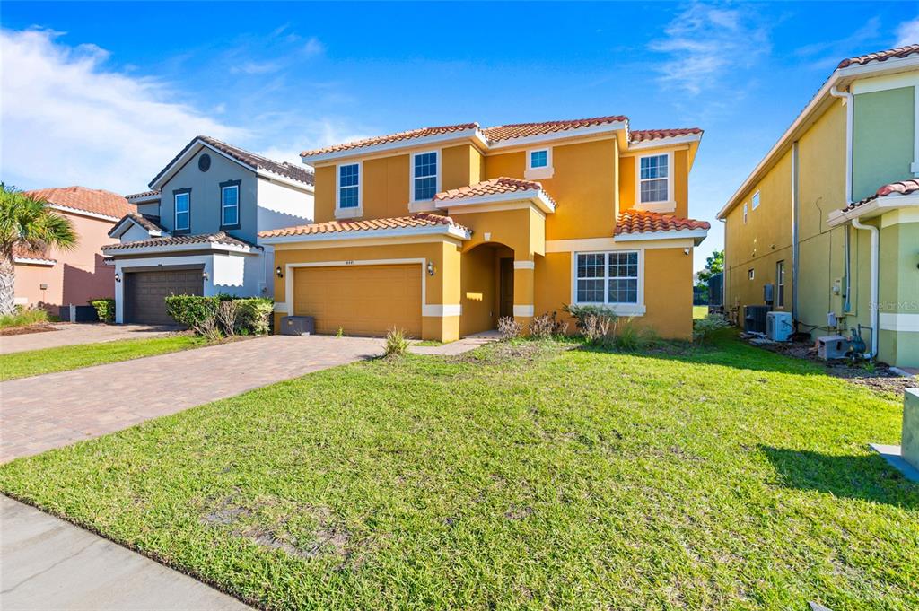 4445 Shiva Loop Kissimmee, FL 34746 - Photo 2 of 38
