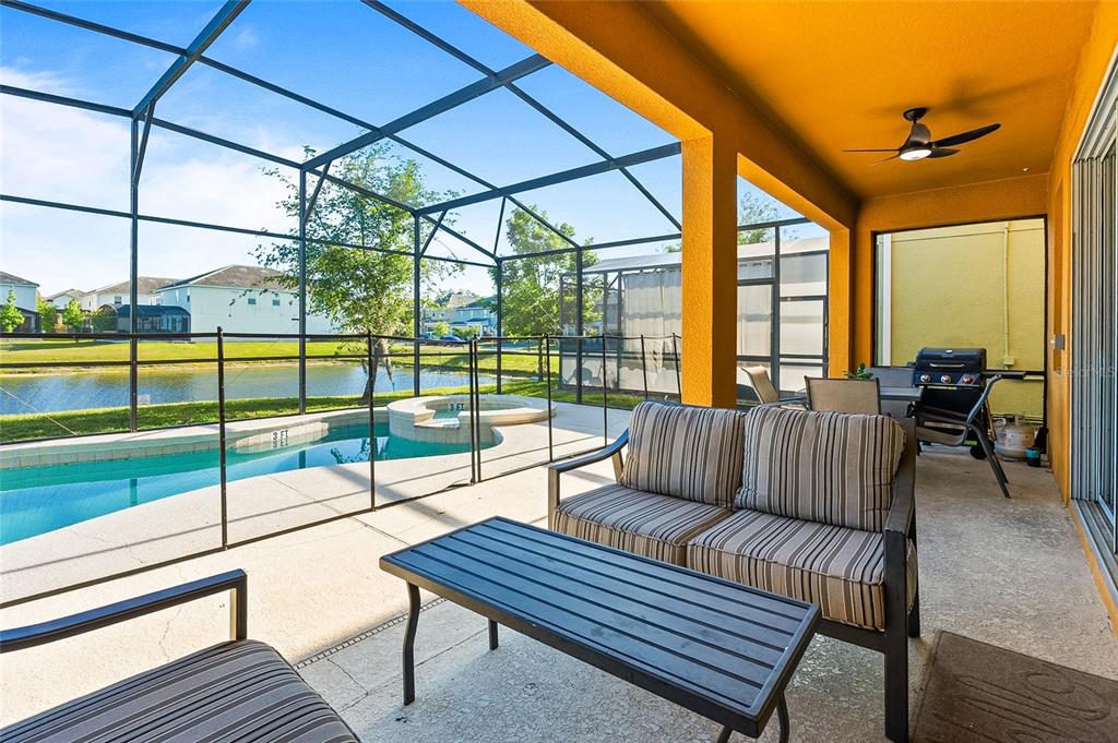 4445 Shiva Loop Kissimmee, FL 34746 - Photo 3 of 38