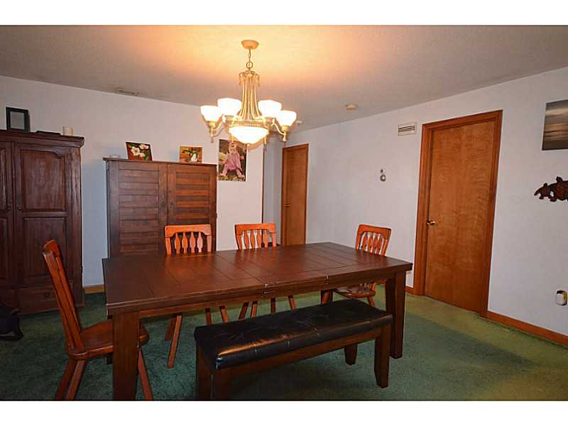 39 Brayton Road Tiverton, RI 02878 - Photo 8 of 24 Dining Room.