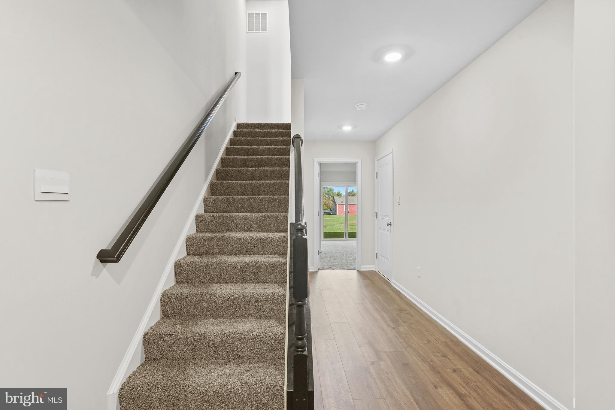 8703 Tavern Street Clinton, MD 20735 - Photo 3 of 24