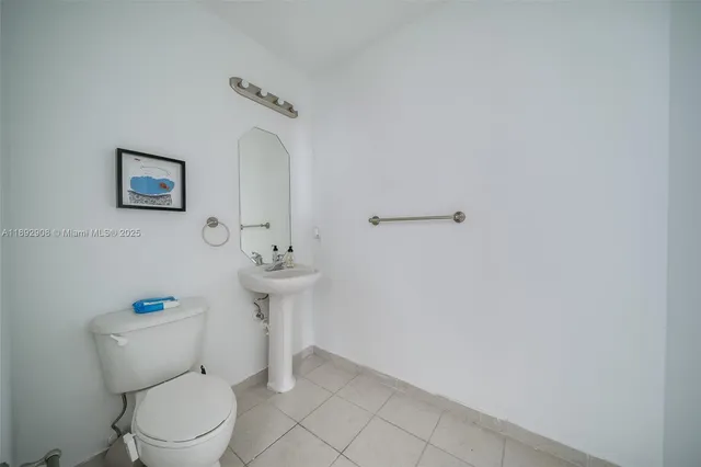 $2,650 | 140 South Dixie Highway, Unit 1011, Hollywood, FL 33020