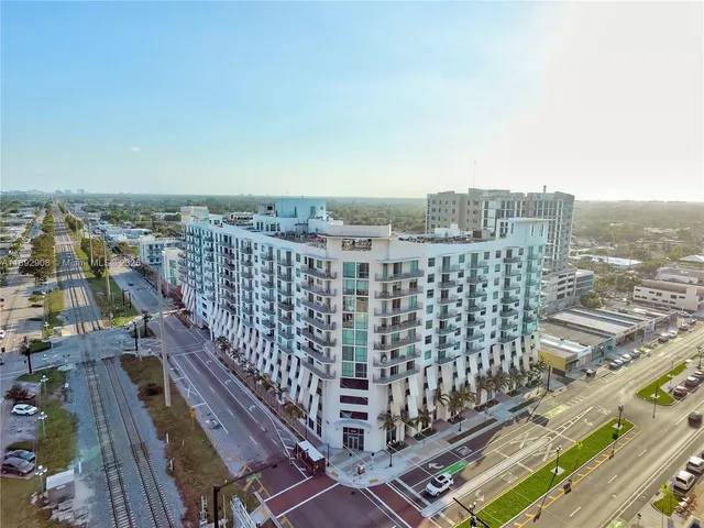 $2,650 | 140 South Dixie Highway, Unit 1011, Hollywood, FL 33020