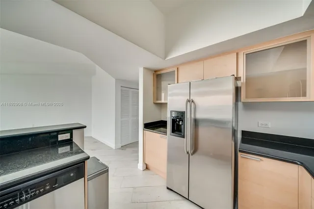 $2,650 | 140 South Dixie Highway, Unit 1011, Hollywood, FL 33020