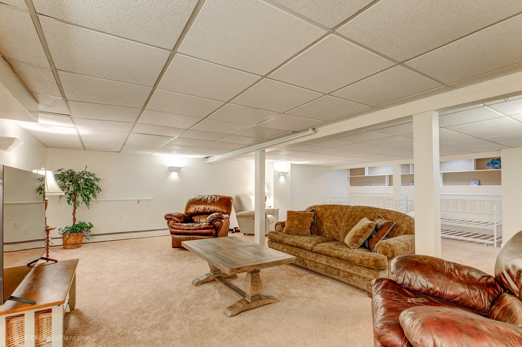 569 Turner Road Middletown, RI 02842 - Photo 30 of 50