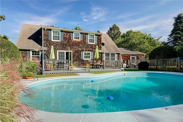 $4,200 | 569 Turner Road, Middletown, RI 02842