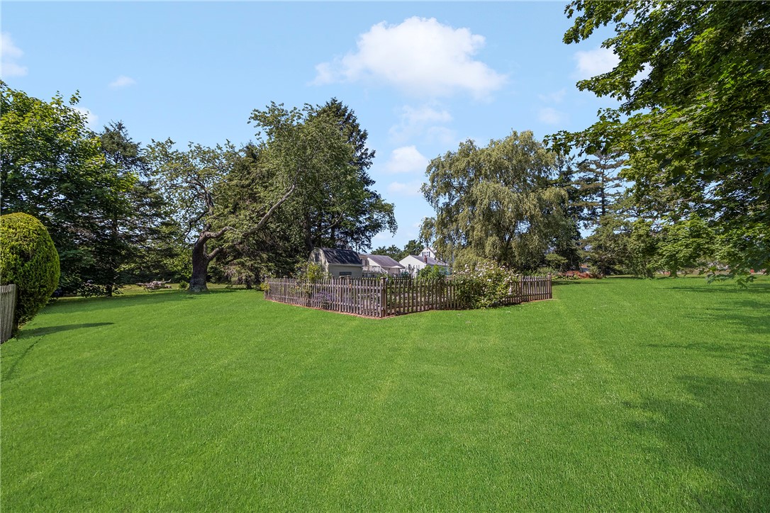 569 Turner Road Middletown, RI 02842 - Photo 39 of 50