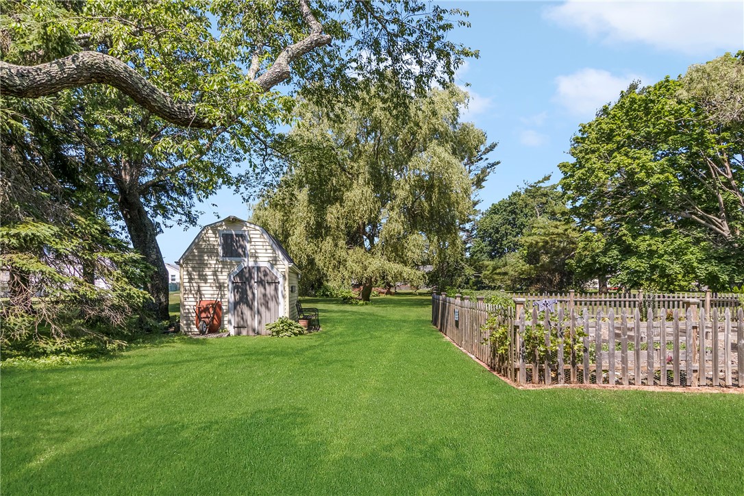 569 Turner Road Middletown, RI 02842 - Photo 40 of 50