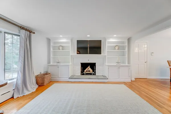 $4,200 | 569 Turner Road, Middletown, RI 02842