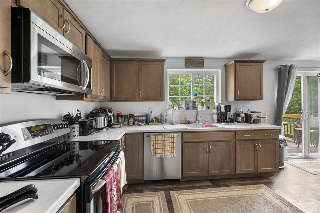 45 Chestnut Street Athol, MA 01331 - Photo 20 of 41