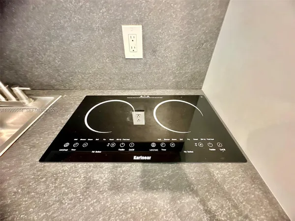 $950 | 1360 Northwest 132nd Street, Unit EFFICIENCY, Miami, FL 33167