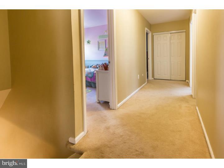231 Forked Neck Road Shamong, NJ 08088 - Photo 14 of 21 Hallway