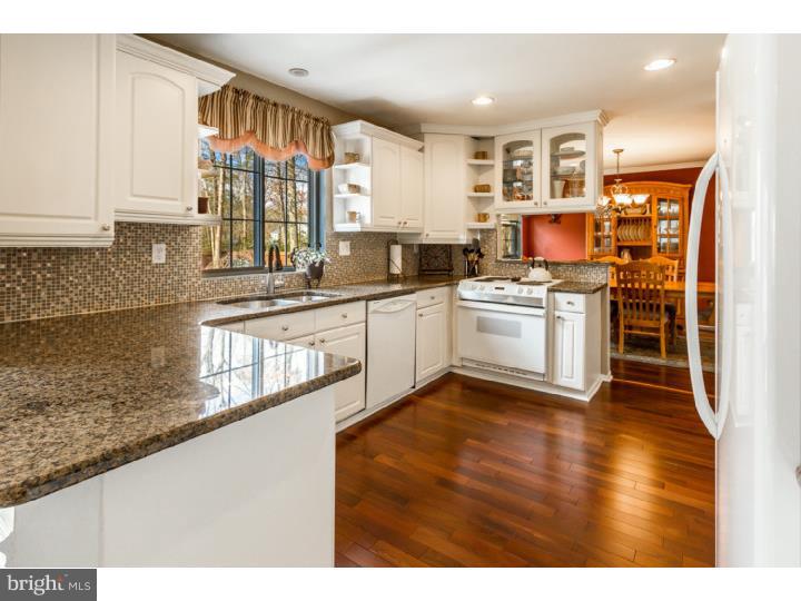 231 Forked Neck Road Shamong, NJ 08088 - Photo 5 of 21 Kitchen