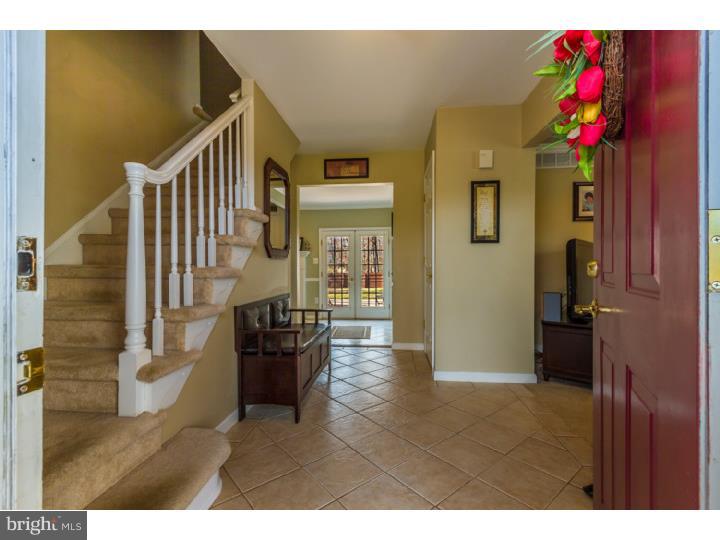 231 Forked Neck Road Shamong, NJ 08088 - Photo 8 of 21 Hallway