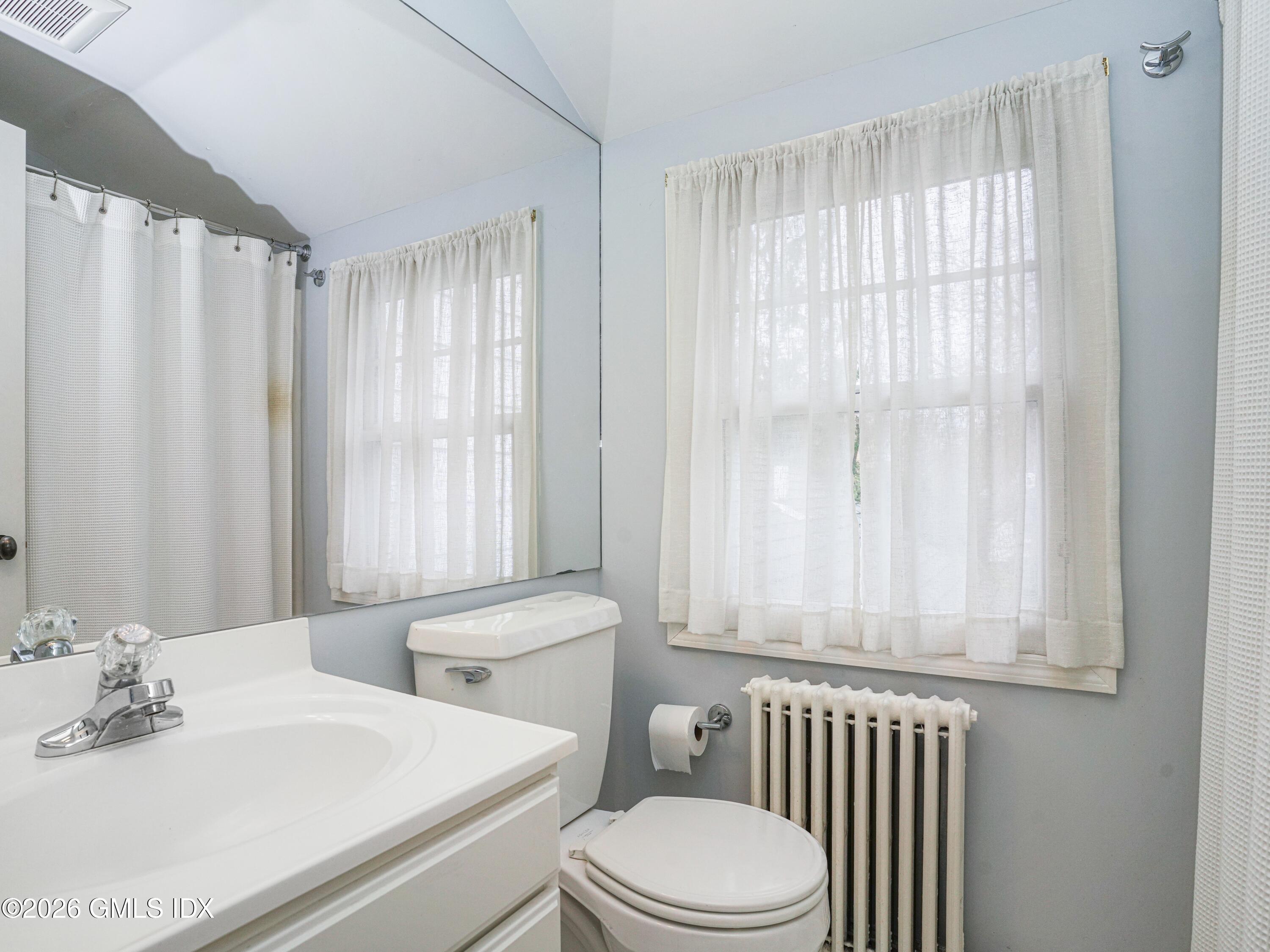 32 Winthrop Drive Riverside, CT 06878 - Photo 25 of 31 07