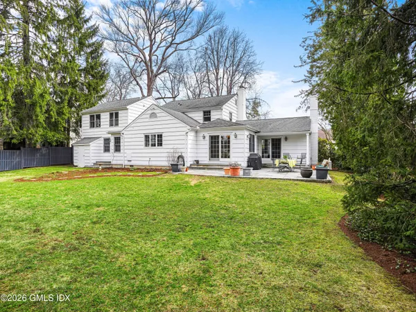 $2,795,000 | 32 Winthrop Drive, Riverside, CT 06878