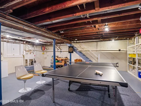 $2,795,000 | 32 Winthrop Drive, Riverside, CT 06878