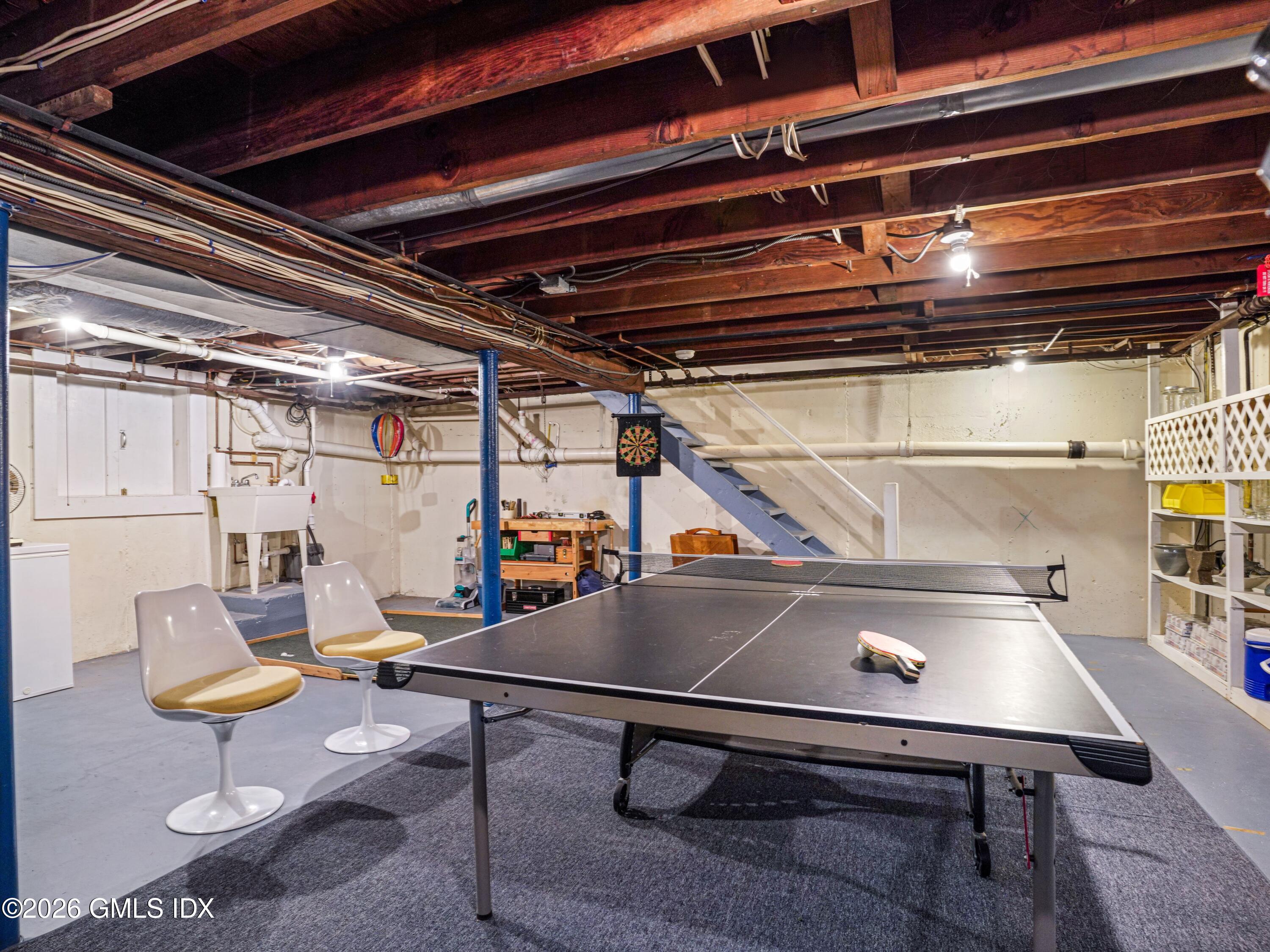 32 Winthrop Drive Riverside, CT 06878 - Photo 28 of 31 55