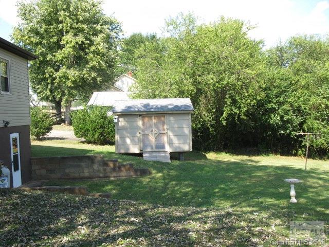 2551 Lail Road Morganton, NC 28655 - Photo 15 of 31 Gallery Image 15