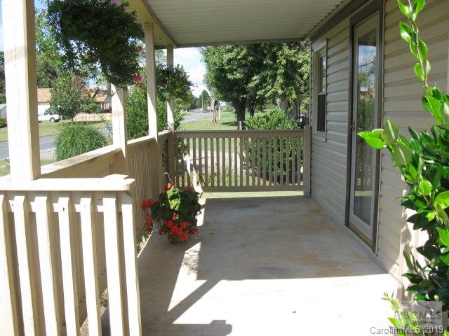 2551 Lail Road Morganton, NC 28655 - Photo 10 of 31 Gallery Image 10