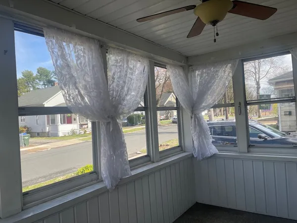 $219,900 | 11 Thornfell Street, Springfield, MA 01104