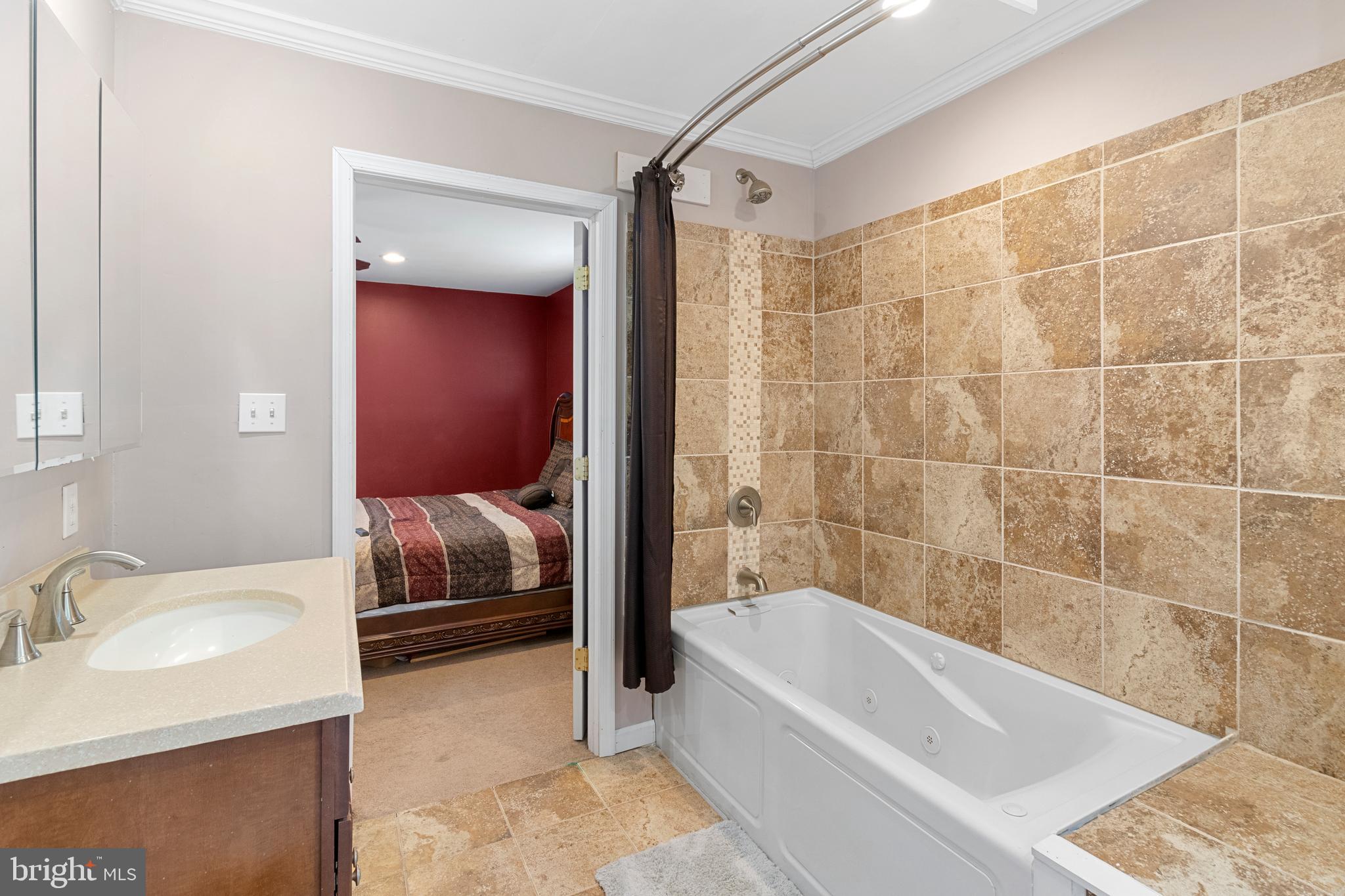 1817 Ritter Avenue Bristol, PA 19007 - Photo 18 of 25 Gallery Image 18
