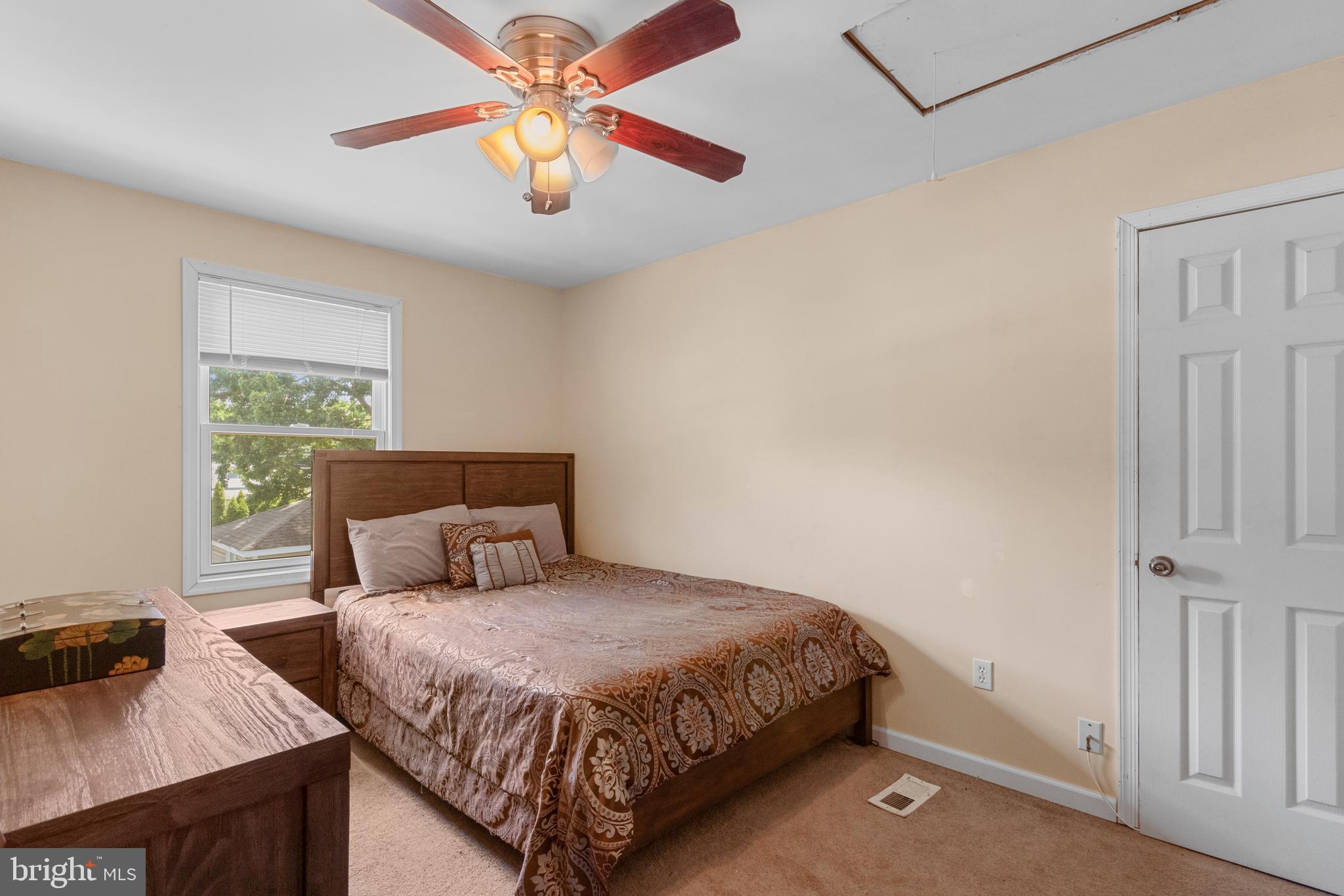 1817 Ritter Avenue Bristol, PA 19007 - Photo 21 of 25 Gallery Image 21