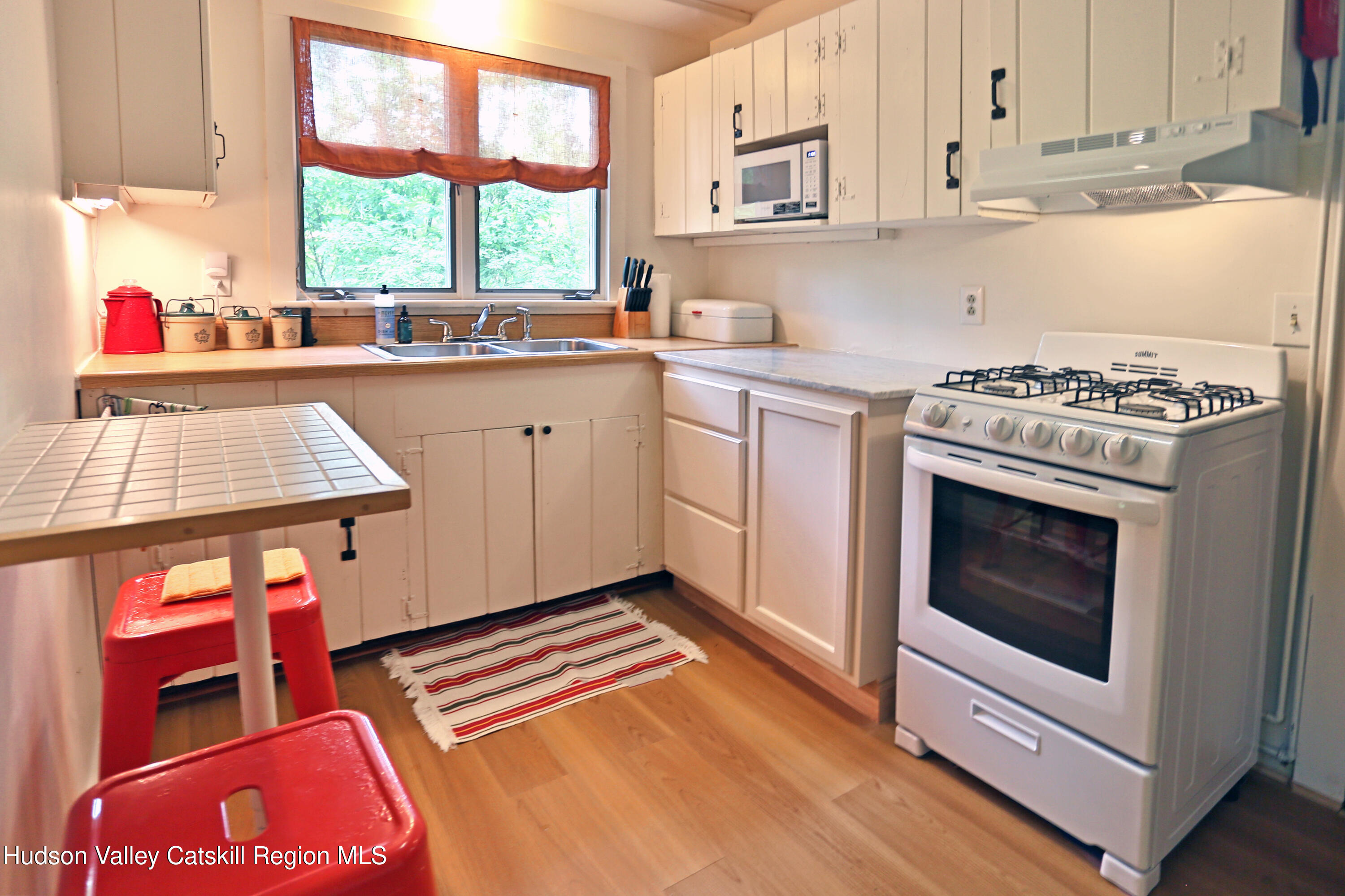 104 Dewitt Mills Road Hurley, NY 12443 - Photo 5 of 20 kitchen1