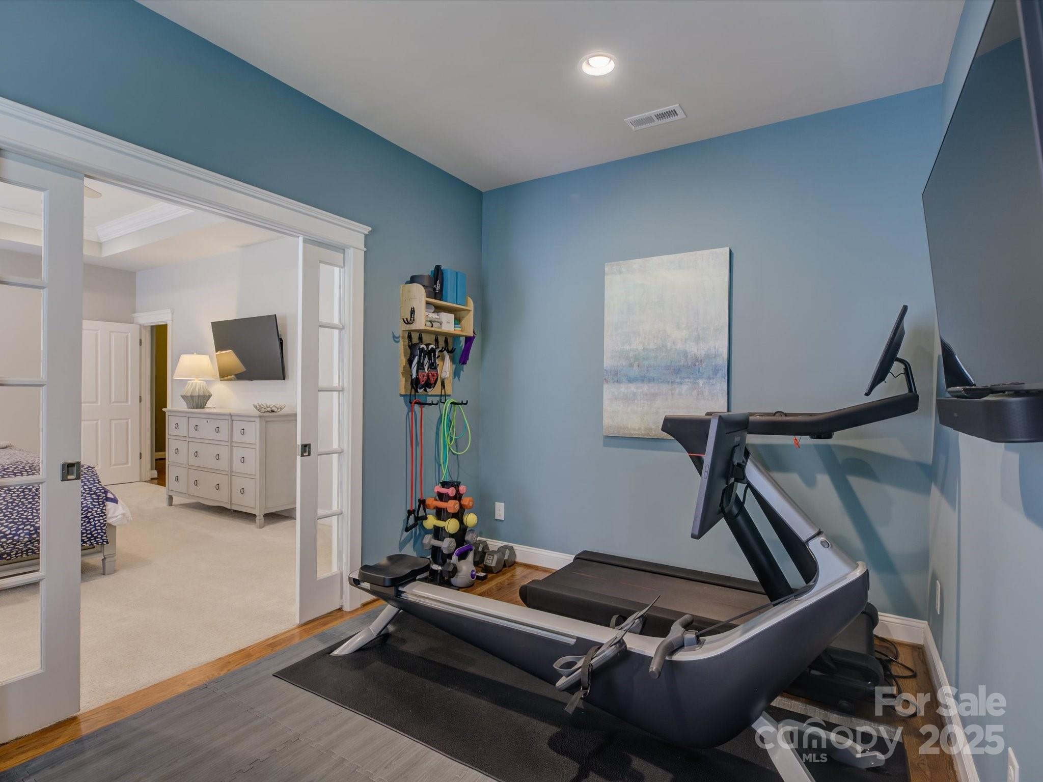 628 Bracket Street Fort Mill, SC 29708 - Photo 27 of 48 a room with gym equipment