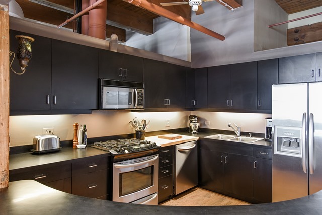 400 South Green Street, Unit 403 Chicago, IL 60607 - Photo 12 of 25