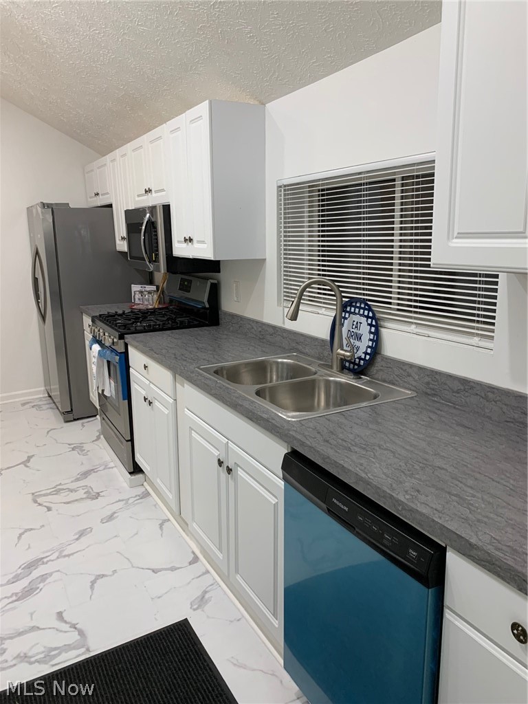 84 Hale Road Painesville, OH 44077 - Photo 5 of 11 Gallery Image 5
