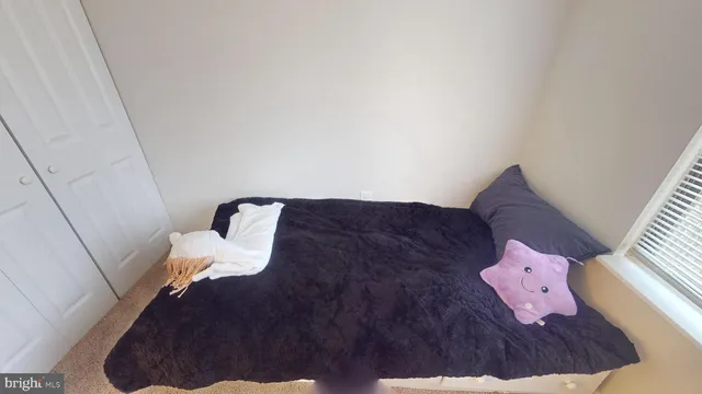 $305,000 | 36 Kings Wharf Place, Waldorf, MD 20602